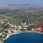 Apartment By The Sea Marina, Trogir - 9035