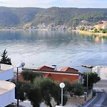 Apartment By The Sea Marina, Trogir - 9035 *