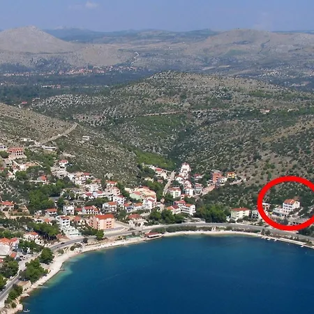 Apartament By The Sea Marina, Trogir - 9035