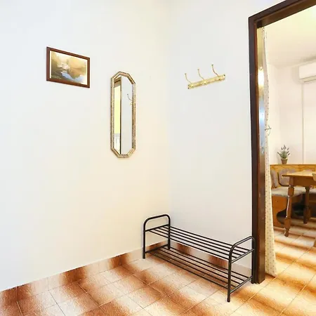 Apartament By The Sea Marina, Trogir - 9035 Marina