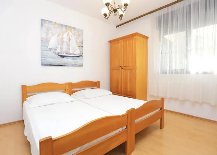 By The Sea Marina, Trogir - 9035 Apartman Marina