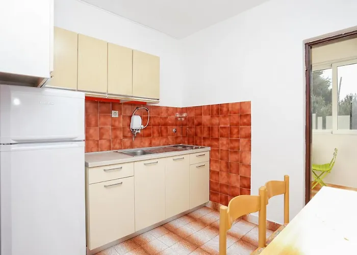 By The Sea Marina, Trogir - 9035 Apartman Marina